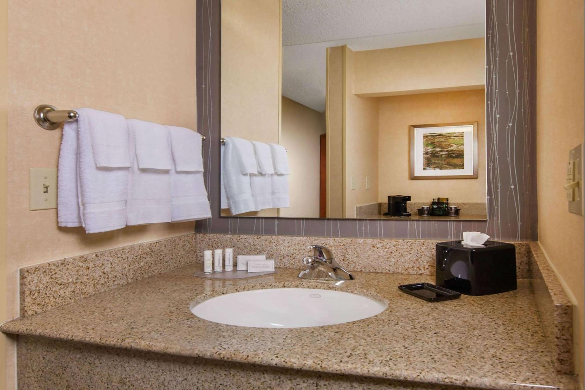 Sonesta Select Charlotte University Research Park Esterno foto